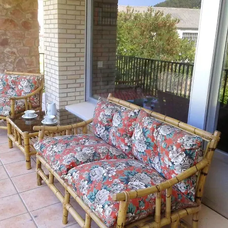 Holiday home 4 Bedrooms House With Enclosed Garden At