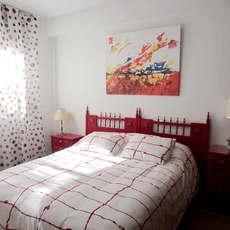 Holiday home 4 Bedrooms House With Enclosed Garden At Pradoluengo