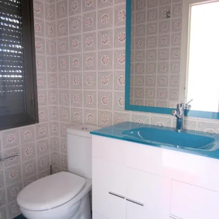 4 Bedrooms House With Enclosed Garden At *